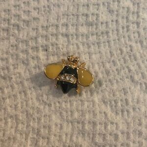 High quality vintage bumblebee charm with crystals. Never worn and excellent.